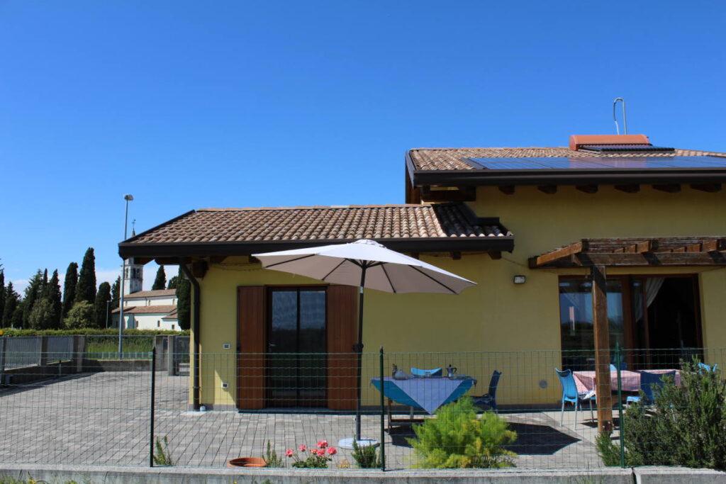 Zona parcheggio e colazione